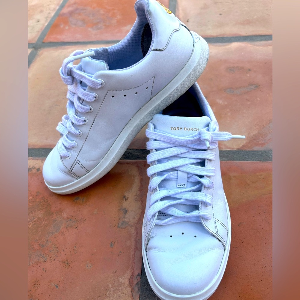 B53 Tory Burch Howell Court Sneakers, White Leather, Women's 7 M